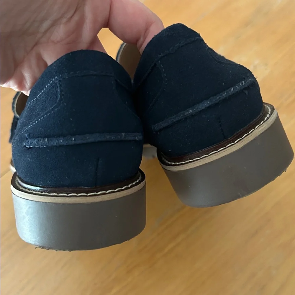 Blondo Women’s Navy Suede Penny Loafer Waterproof Preppy Casual Size 8.5